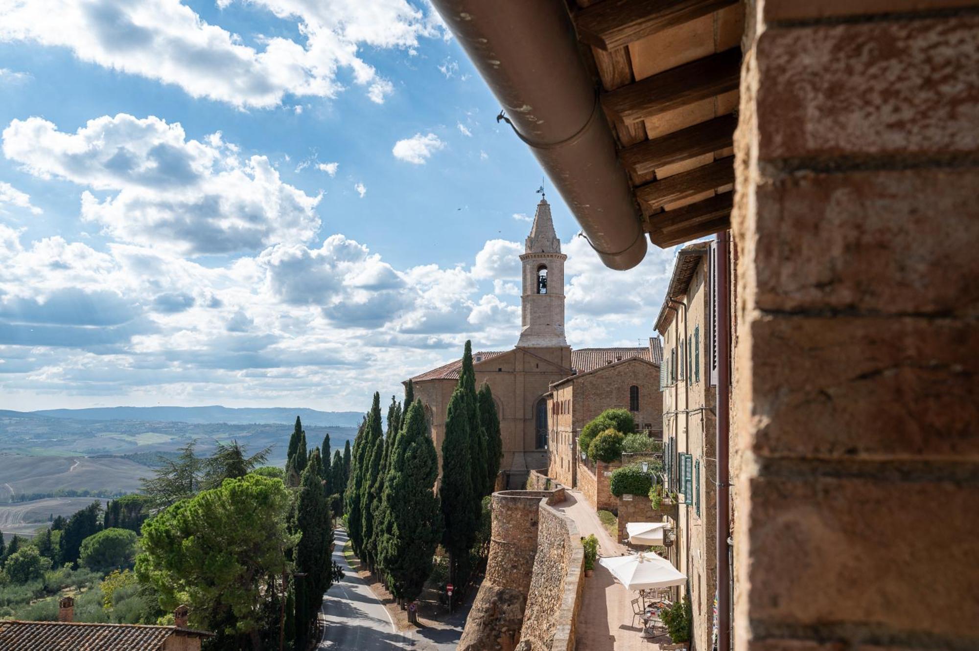 Artistica Pienza - Breathtaking Val D'Orcia View Apartment Bagian luar foto